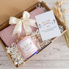 Amazing Mum Cosy Gift Set Blanket Candle Mini Matches Jar and Card for Mum Mother's Day Birthday Hygge