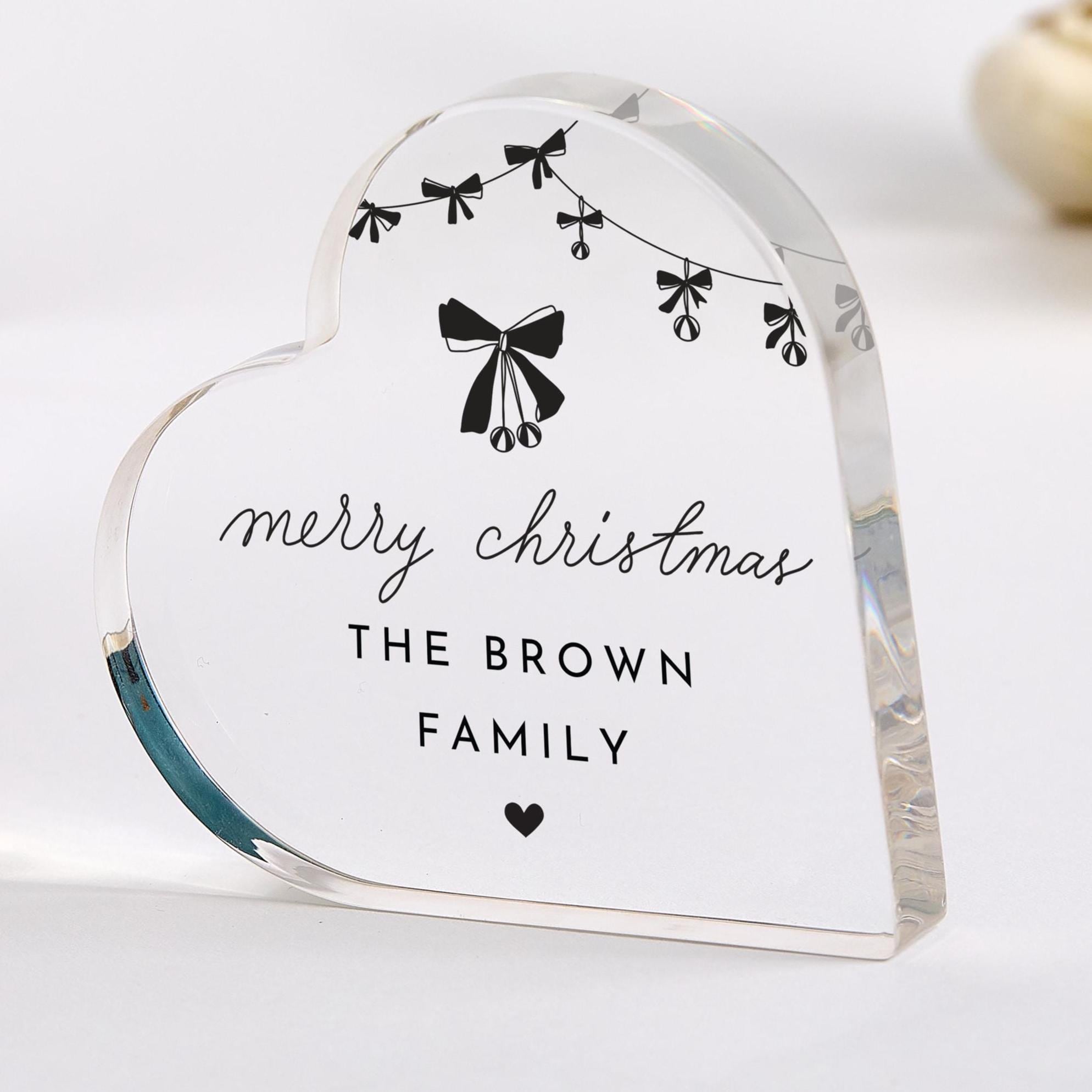 Personalised Family Christmas Gift Heart Acrylic Plaque Custom Holiday Decoration with Family Name Xmas Gift for Friends Family