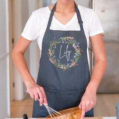 Personalised Mum Apron Floral Wreath Custom Cooking Baking Apron Gift for Mother's Day Gift for Mum Grandma Nanny