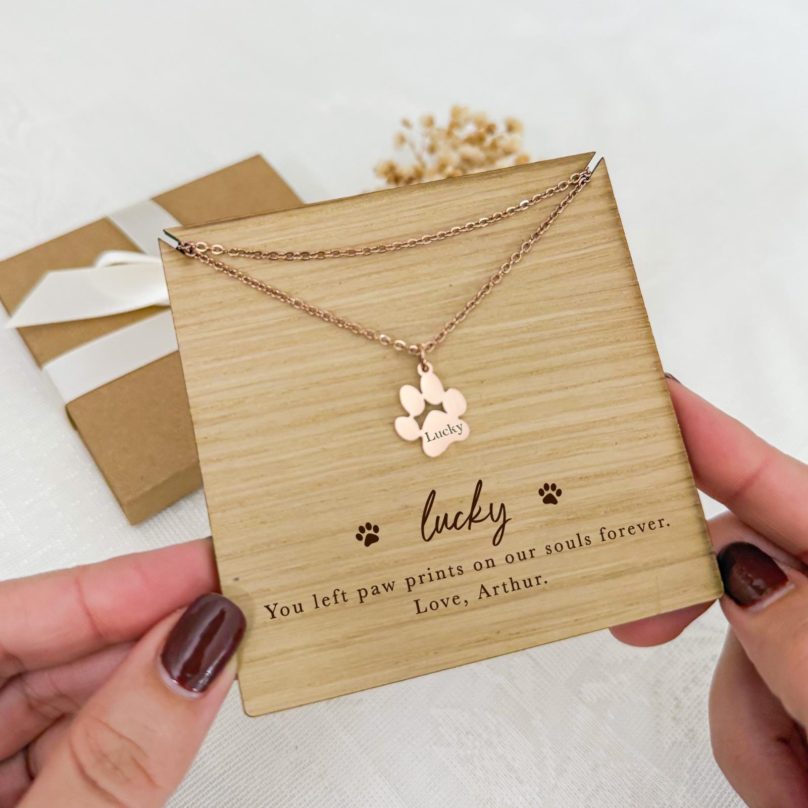 Personalised Pet Memorial Necklace – Paw Print Pendant with Name – Pet Loss Gift for Dog or Cat Owner