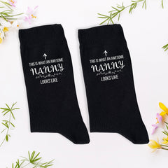 This Is What An Awesome Nanny Looks Like Cotton Socks, Mother'S Day Birthday Gift For Grandma