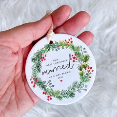 Personalised First Christmas Married Ceramic Ornament Newlywed Couple Tree Decoration Keepsake Gift for Husband and Wife