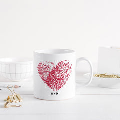 Personalised Valentine’s Day Heart Fingerprint Mug with Initials – Romantic Anniversary Gift for Him or Her