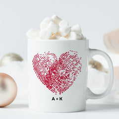 Personalised Valentine’s Day Heart Fingerprint Mug with Initials – Romantic Anniversary Gift for Him or Her
