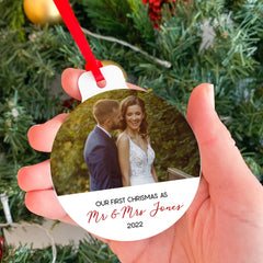 Our First Christmas as Mr and Mrs Ornament with a Photo, 1st Xmas Tree Decor with Names