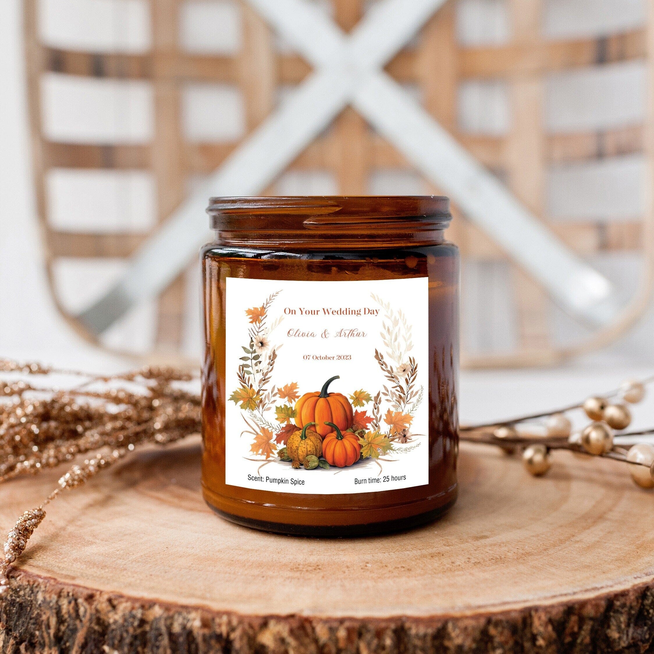 https://pomchick.com/cdn/shop/products/personalised-autumn-wedding-gift-soy-wax-scented-candle-with-date-names-mr-mrs-on-your-wedding-day-207248.jpg?v=1694632202