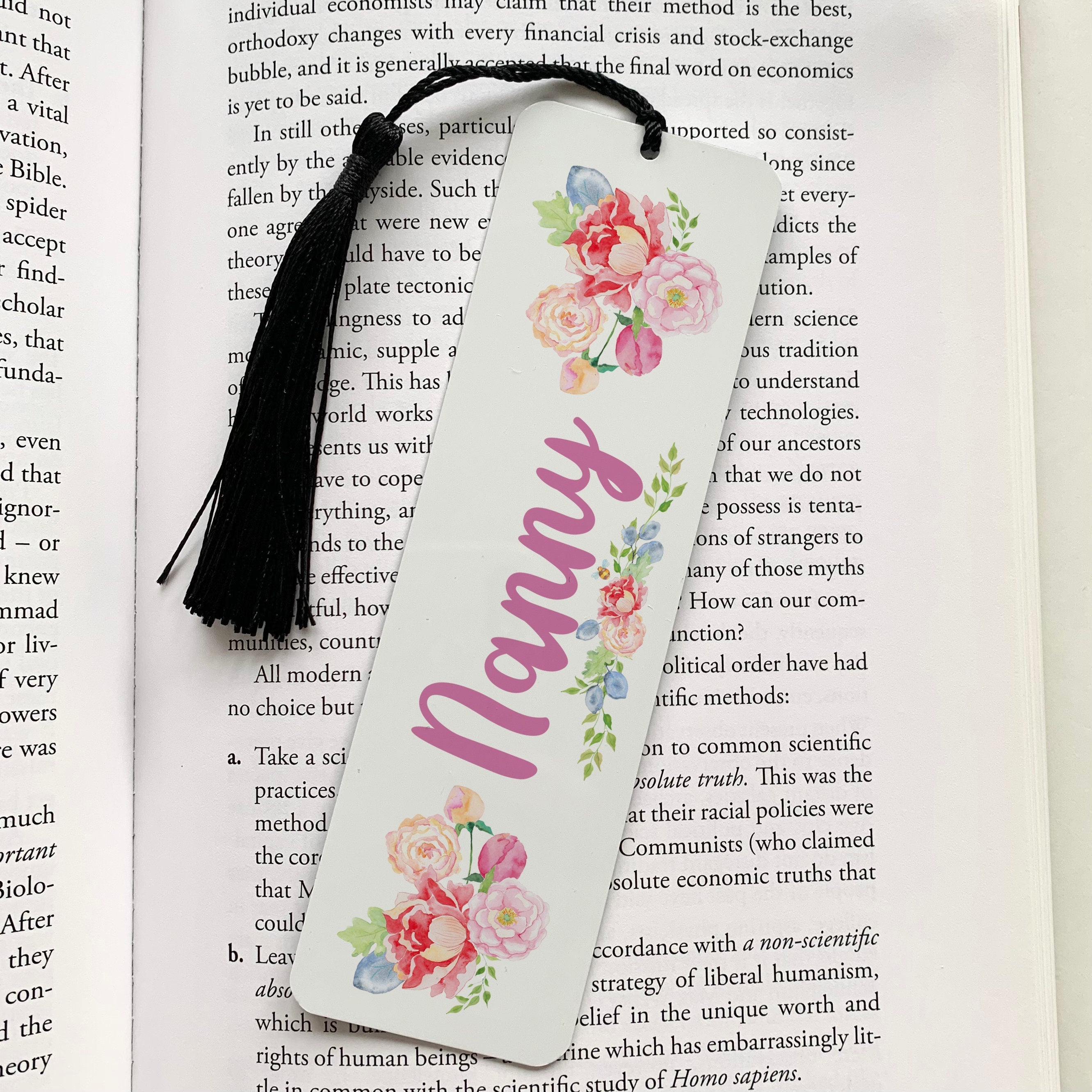 Personalised floral name bookmark with tassel, Gift for her, Book lover gift with name