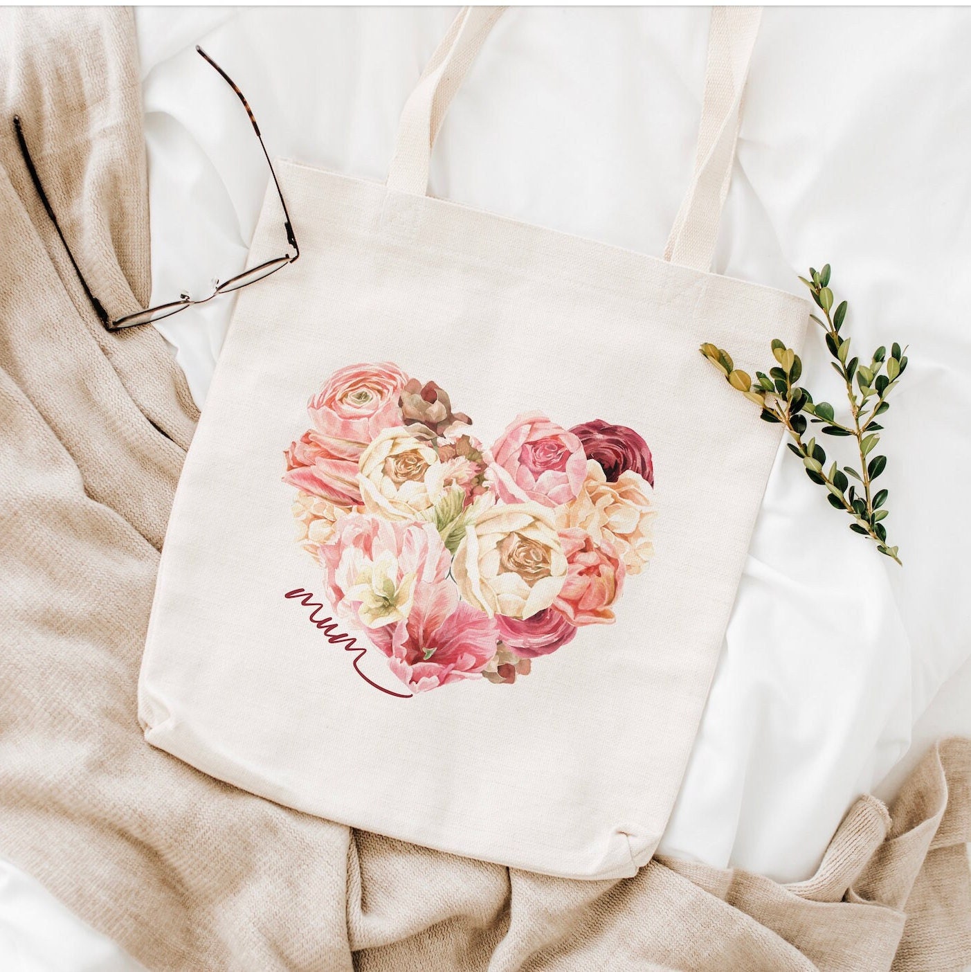 Personalised mum nanny name tote bag, Flower heart Shopping or knitting bag, Gift for her mum
