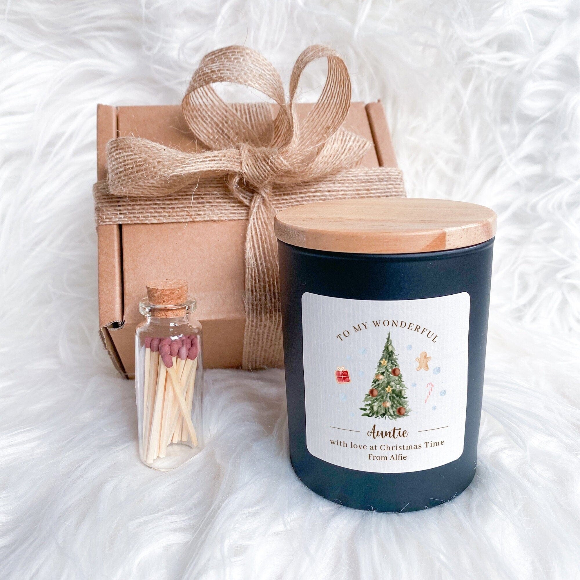 Personalised Scented Candle Christmas Gift Auntie Merry Christmas Cosy Stylish Unique Vegan Xmas Present
