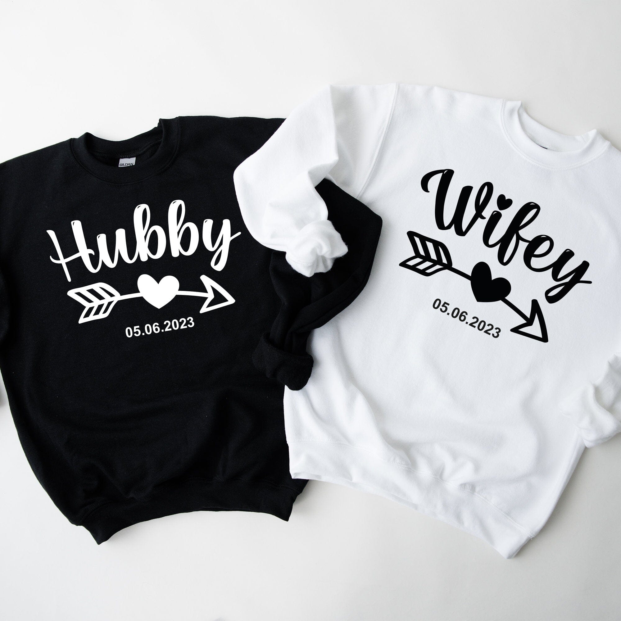 Personalised Wifey Hubby Jumper With Wedding Date Bride Groom Mr Mrs Engagement T Pomchick