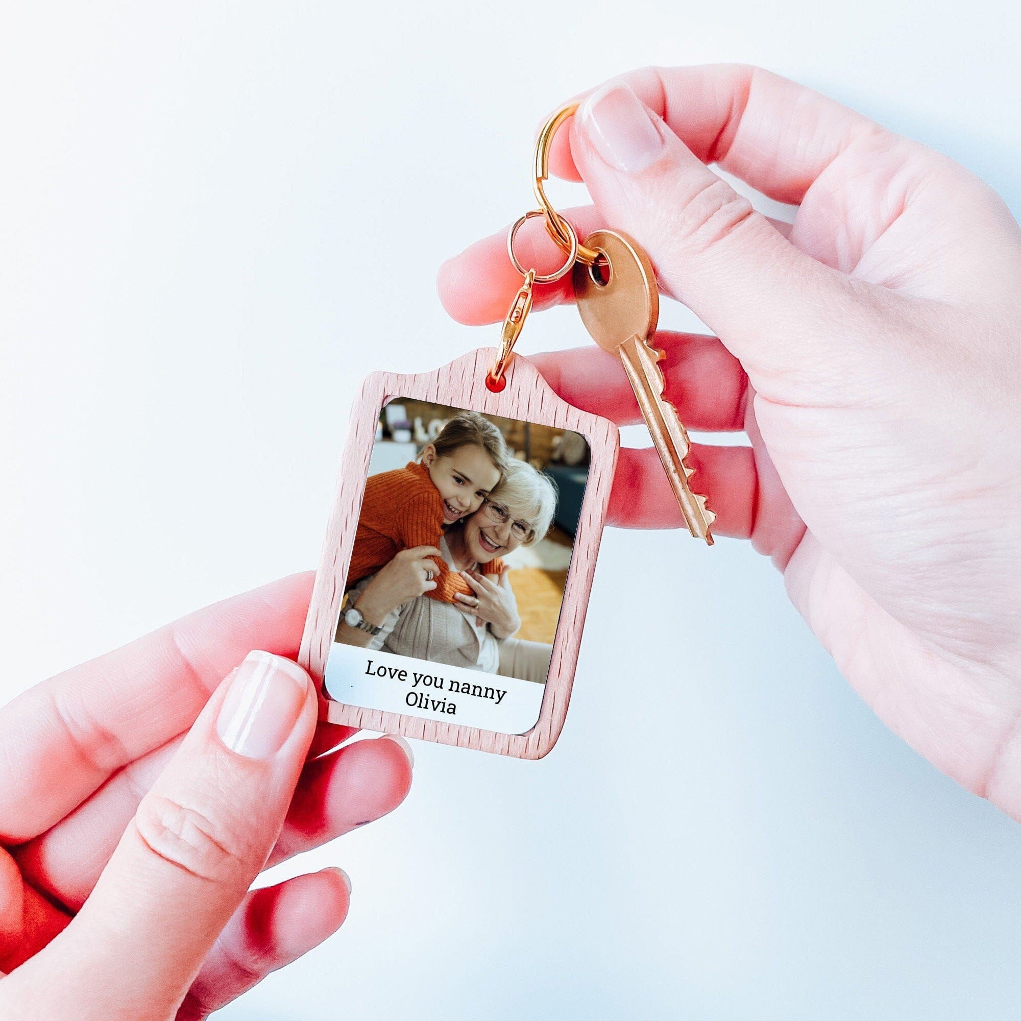Personalised Wooden Photo Keyring With Text, Christmas Birthday Mother'S Day Gift For Her Mum Nanny Grandma