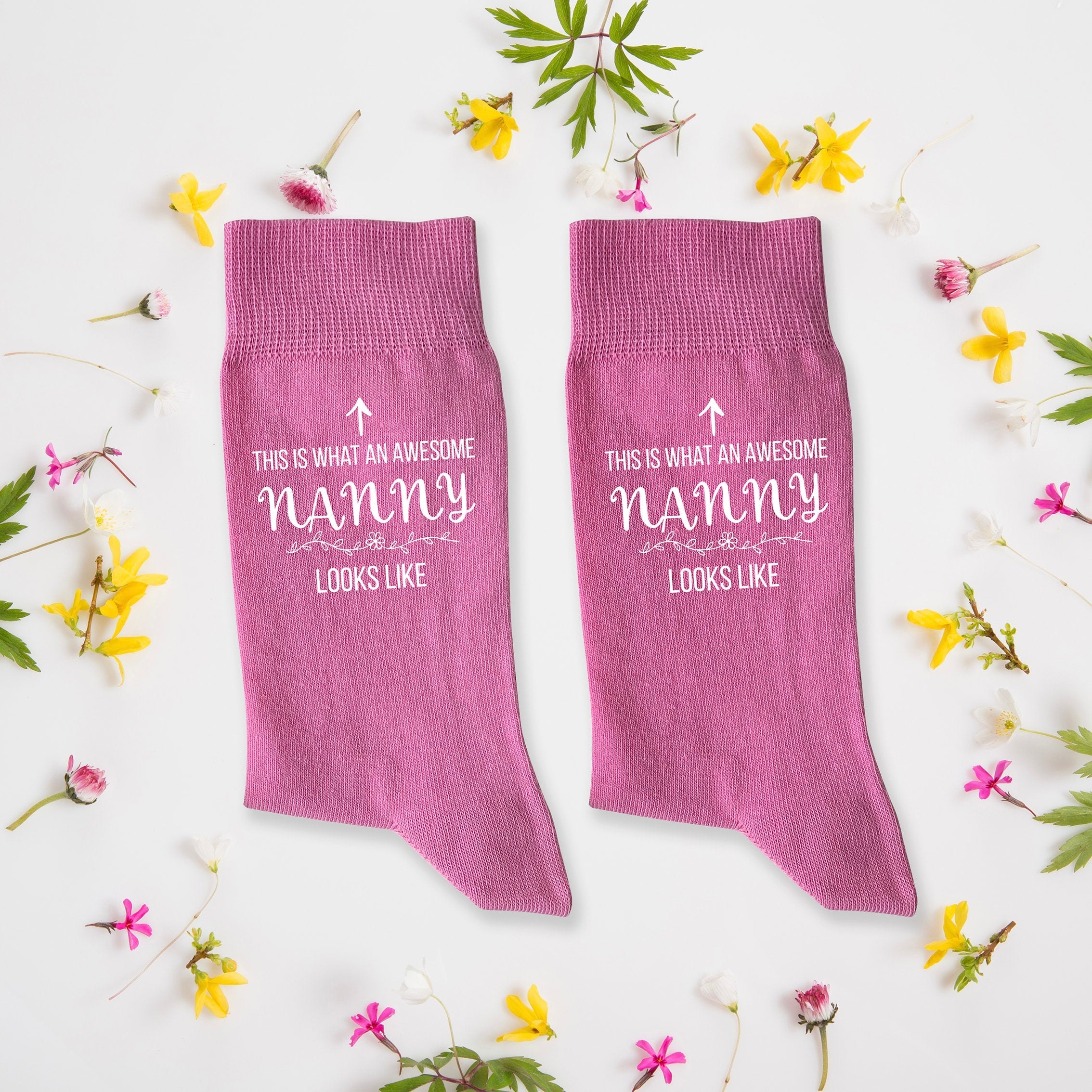 This Is What An Awesome Nanny Looks Like Cotton Socks, Mother'S Day Birthday Gift For Grandma
